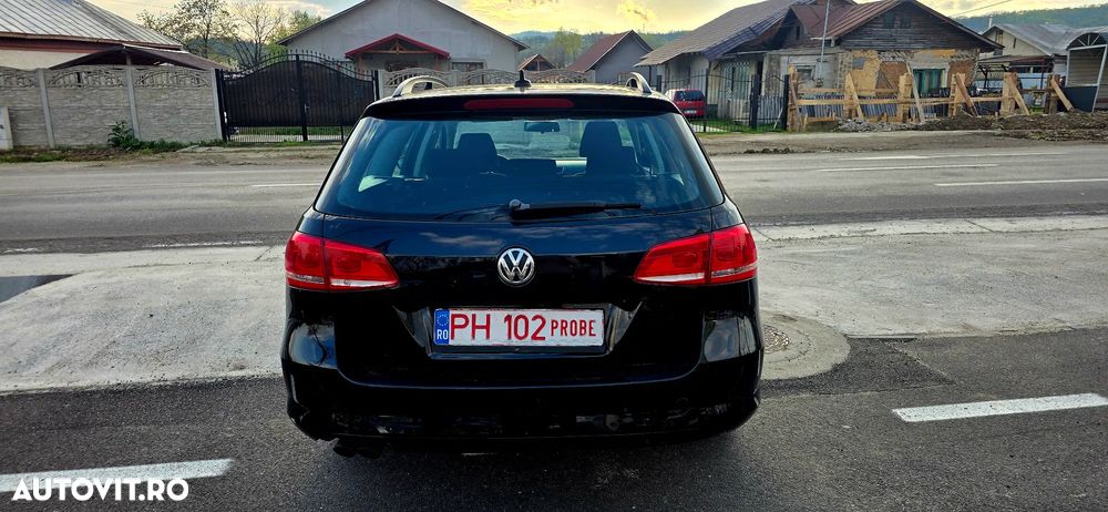 Volkswagen Passat 2.0 Blue TDI SCR Comfortline - 8