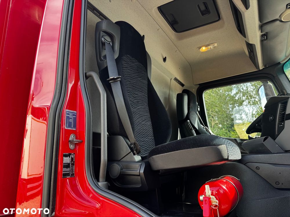Mercedes-Benz ANTOS 1827 KONTENER 8.20 WINDA - 31