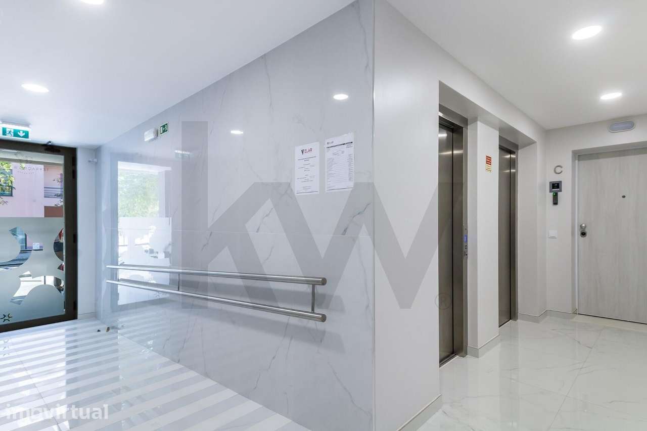 Apartamento T2 para arrendamento anual na cidade de Loulé - Grande imagem: 3/30