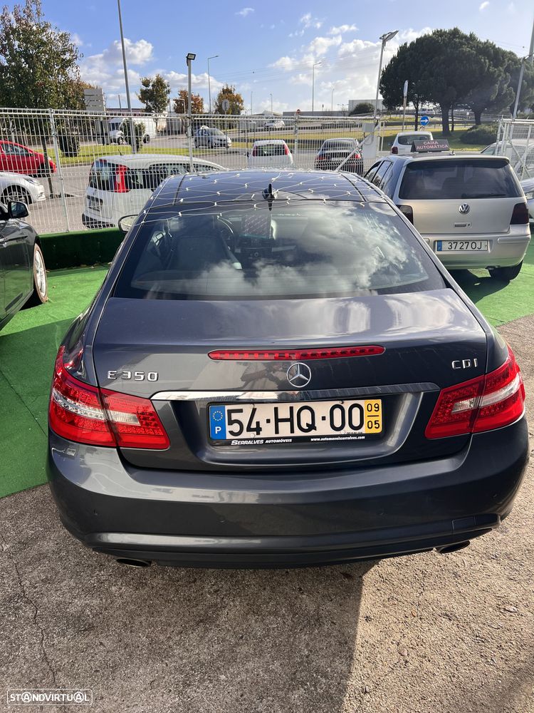 Mercedes-Benz E 350 CDi Avantgarde BlueEfficiency Auto - 4