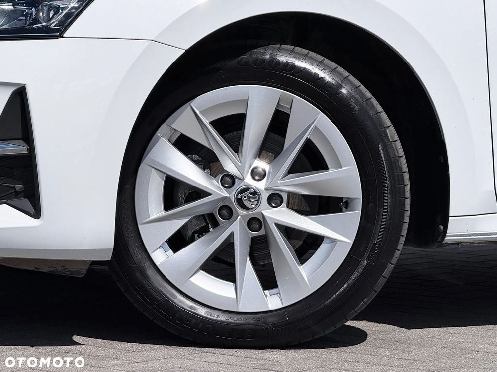 Skoda Octavia 1.5 TSI Selection - 6