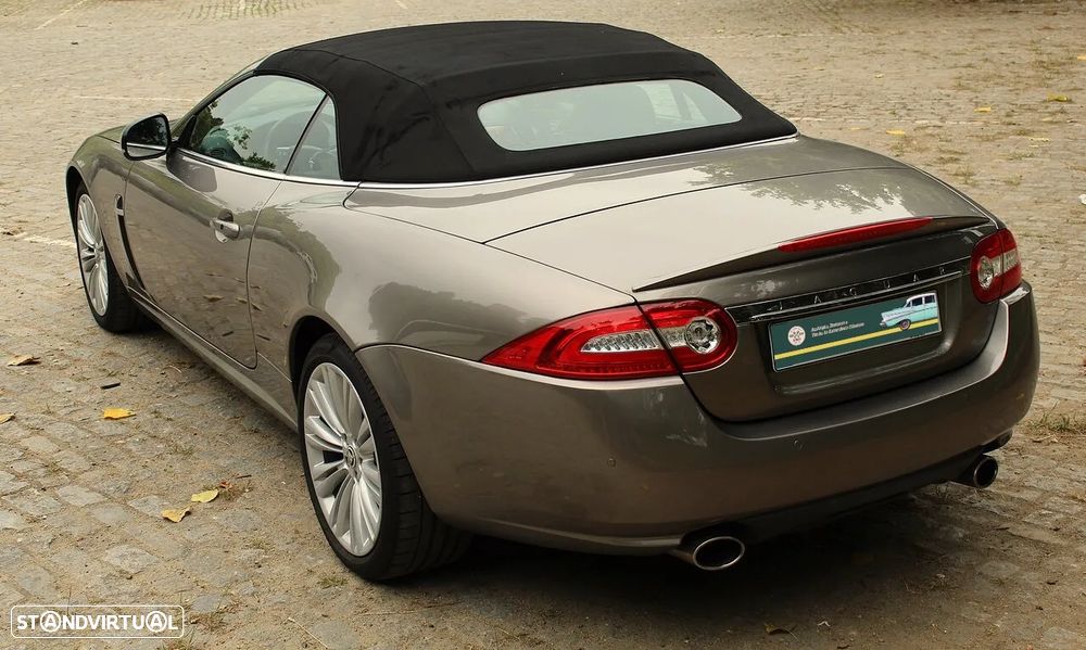 Jaguar XK - 17