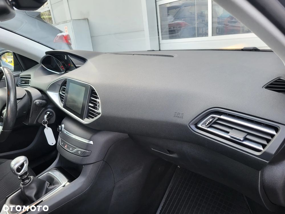 Peugeot 308 1.2 PureTech Active S&S - 21
