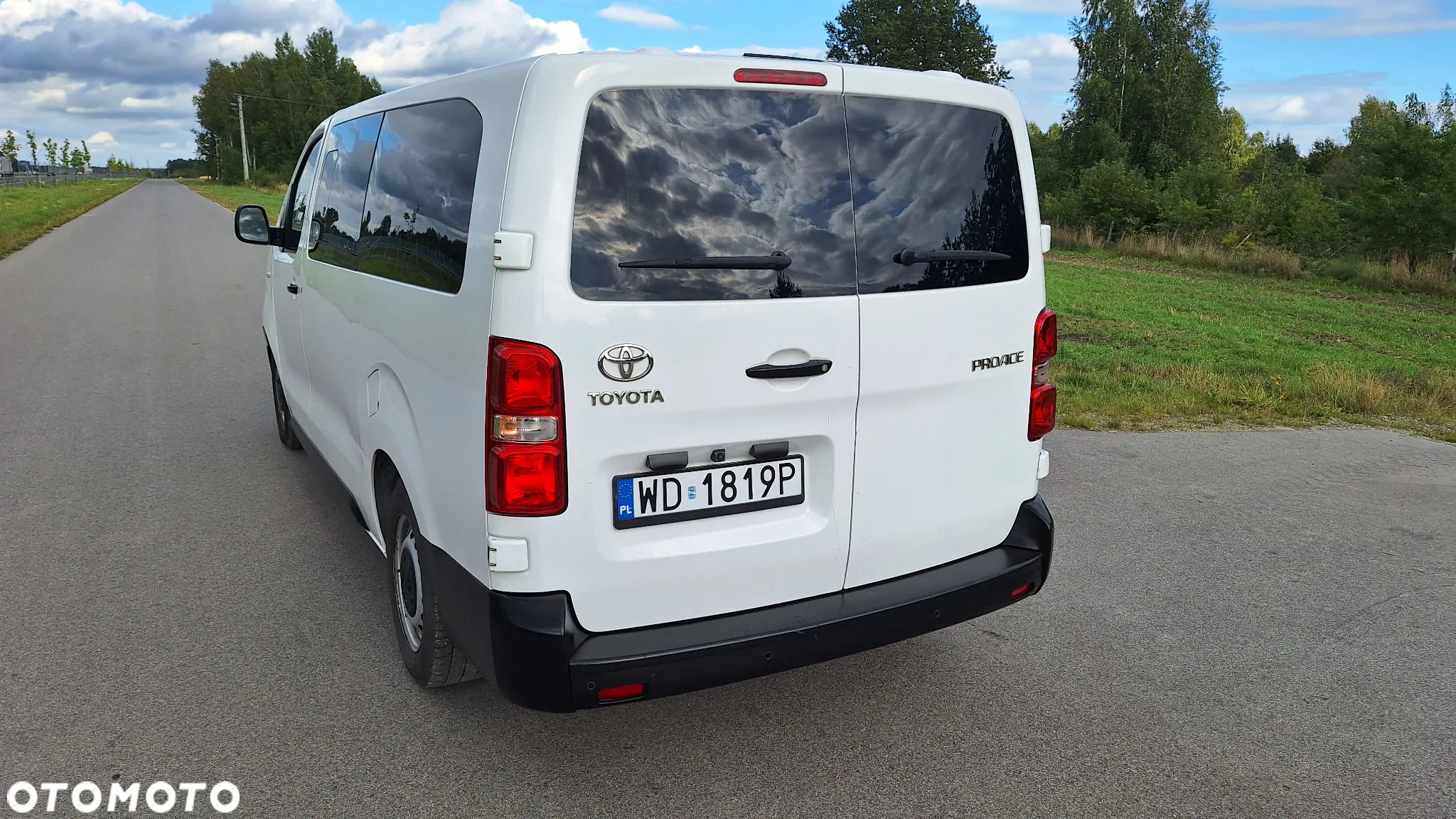 Toyota Proace Verso 2.0 D4-D Long Business - 17