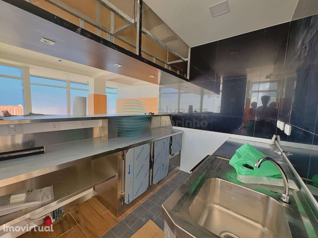 Excelente loja localizada na Ericeira - Grande imagem: 5/12