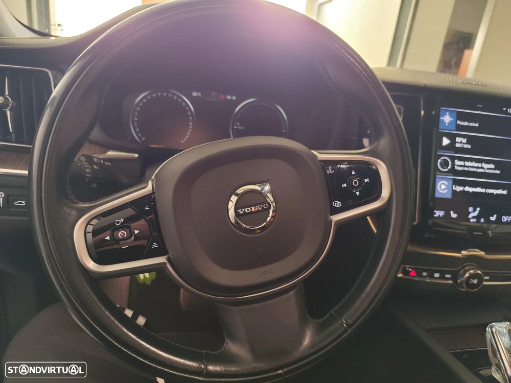 Volvo XC 60 - 3