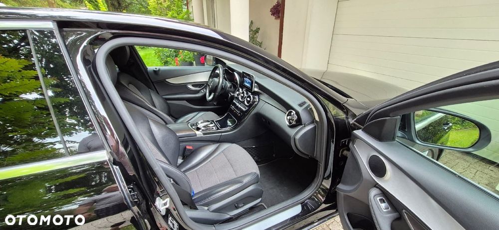 Mercedes-Benz Klasa C 200 7G-TRONIC - 10