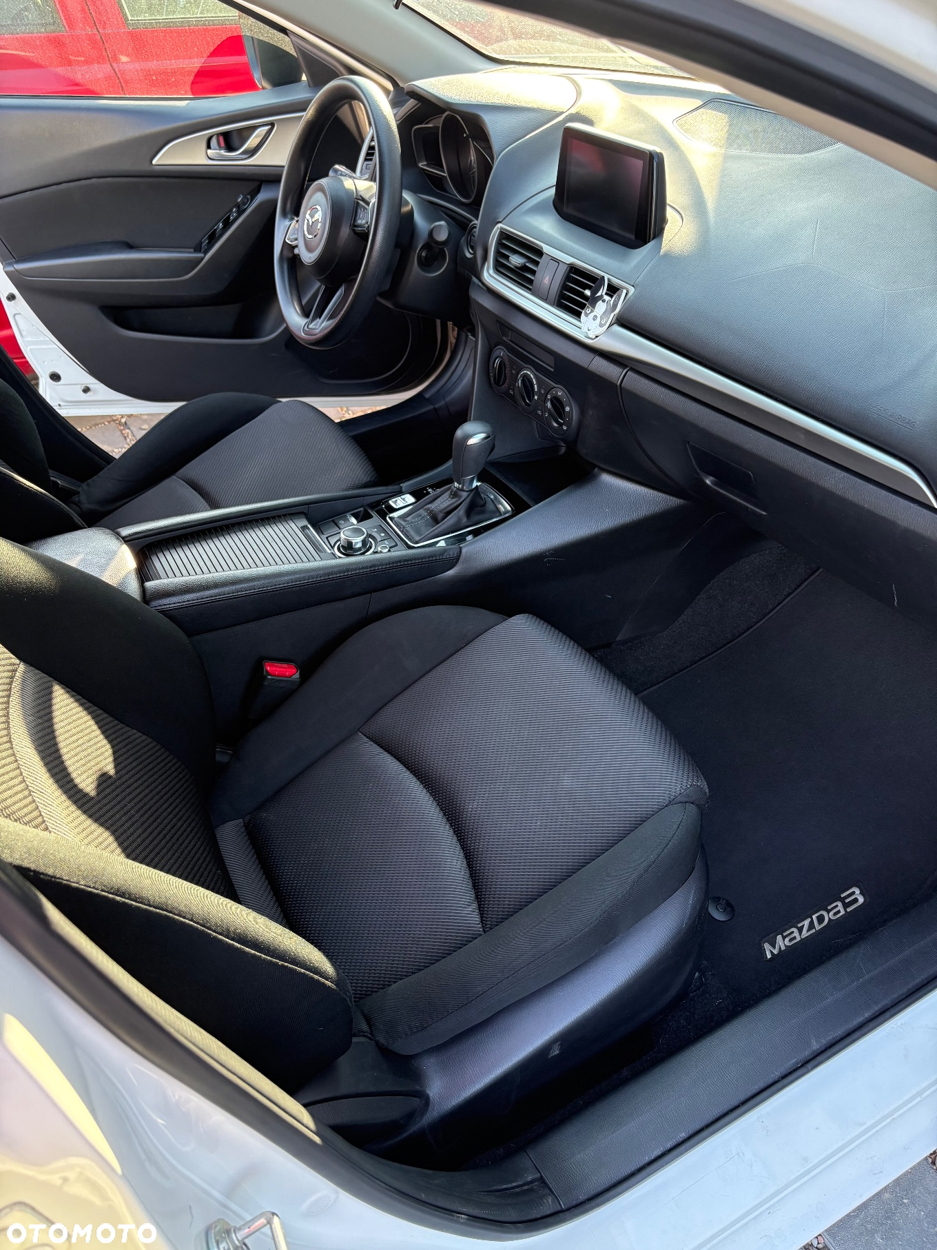Mazda 3 - 4