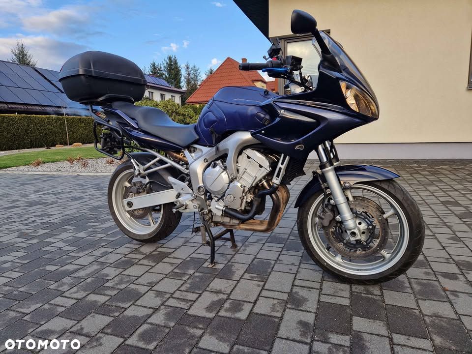 Yamaha FZ6 - 2
