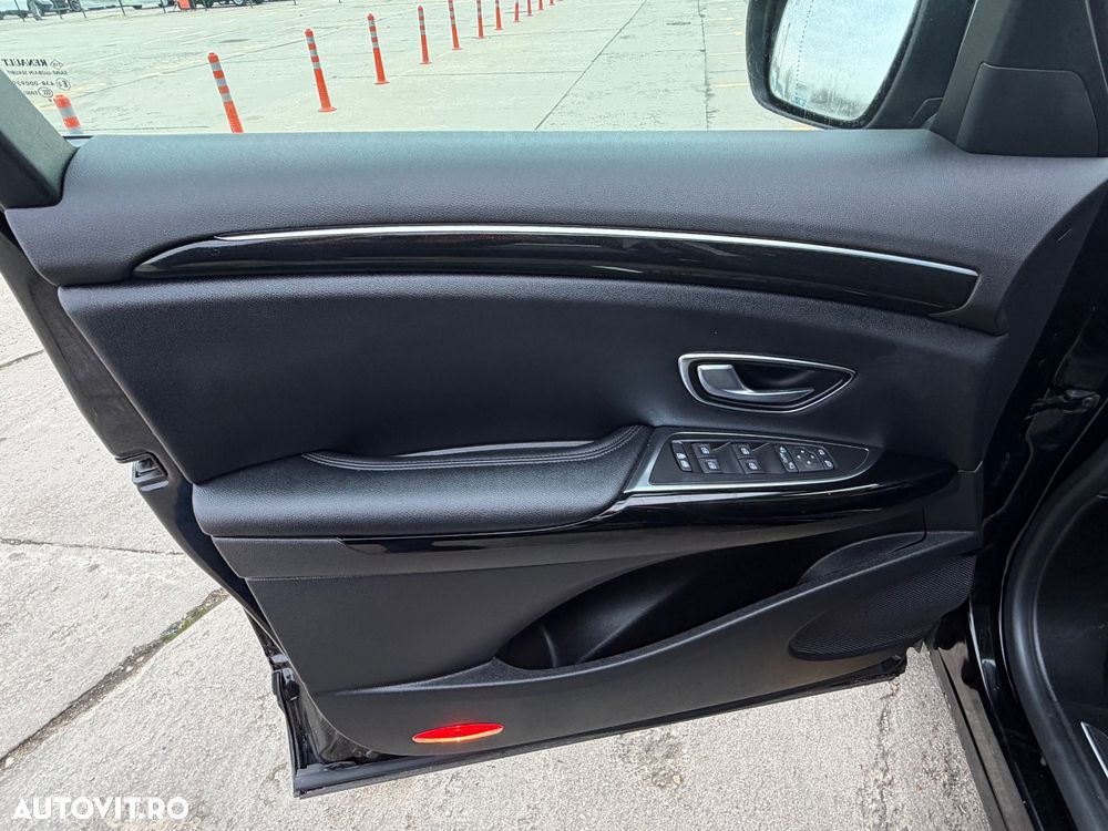 Renault Espace BLUE dCi 200 EDC INITIALE PARIS - 29