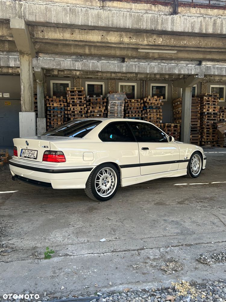 BMW M3 - 12