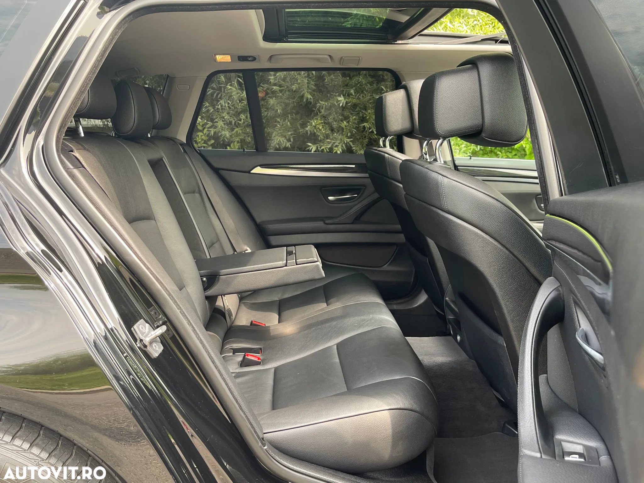 BMW Seria 5 520d Touring Aut. - 15