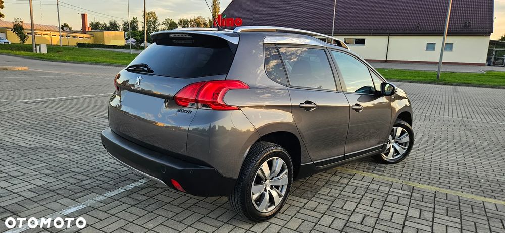 Peugeot 2008 1.6 BlueHDi Allure - 4