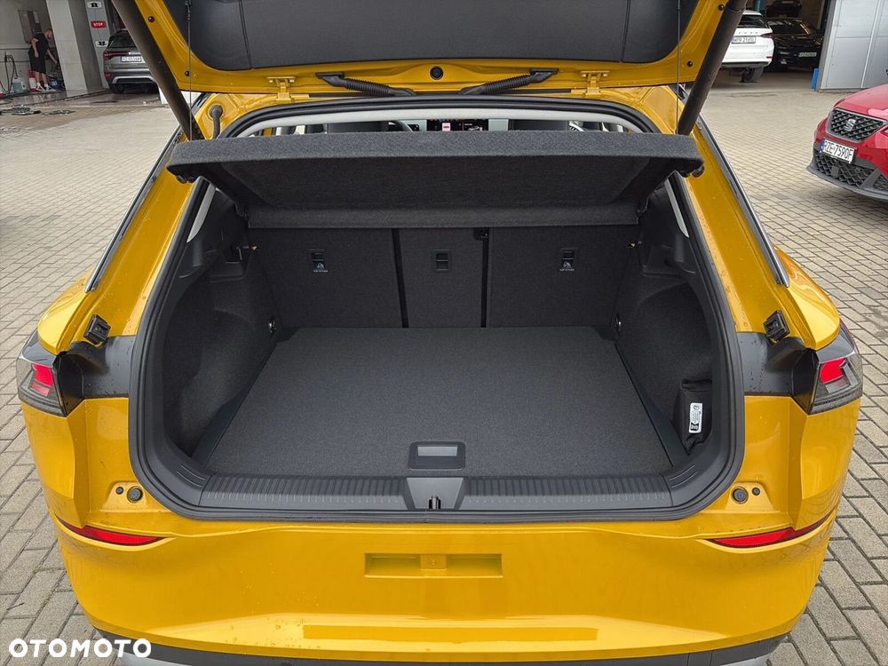 Volkswagen T-Roc 1.5 eTSI Style DSG - 29