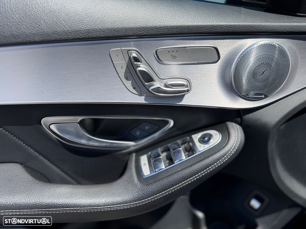 Mercedes-Benz C 220 d 9G-TRONIC AMG Line — fotografia 15