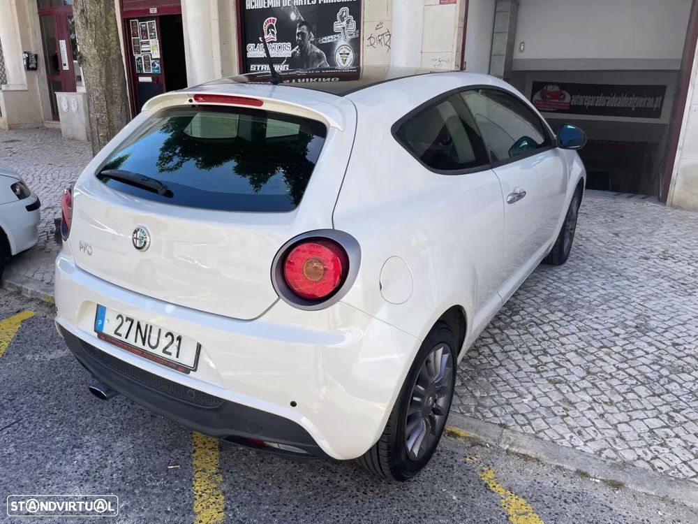 Alfa Romeo MiTo 1.3 JTDM Distinctive - 10