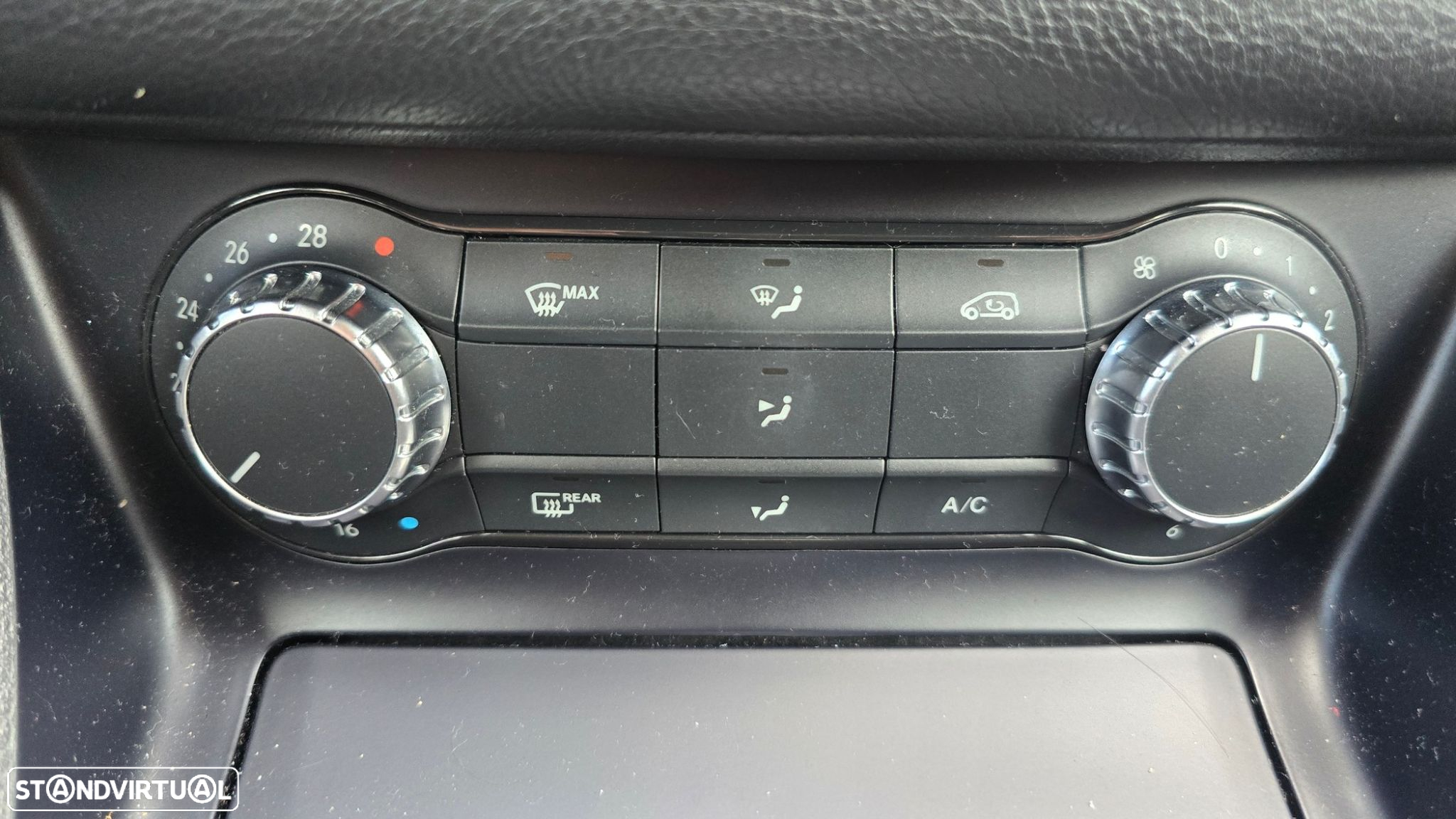 Mercedes-Benz GLA 200 CDi - 24
