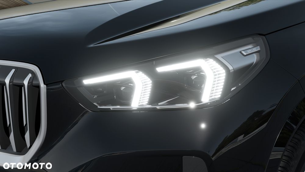 BMW X1 sDrive20i mHEV xLine - 8