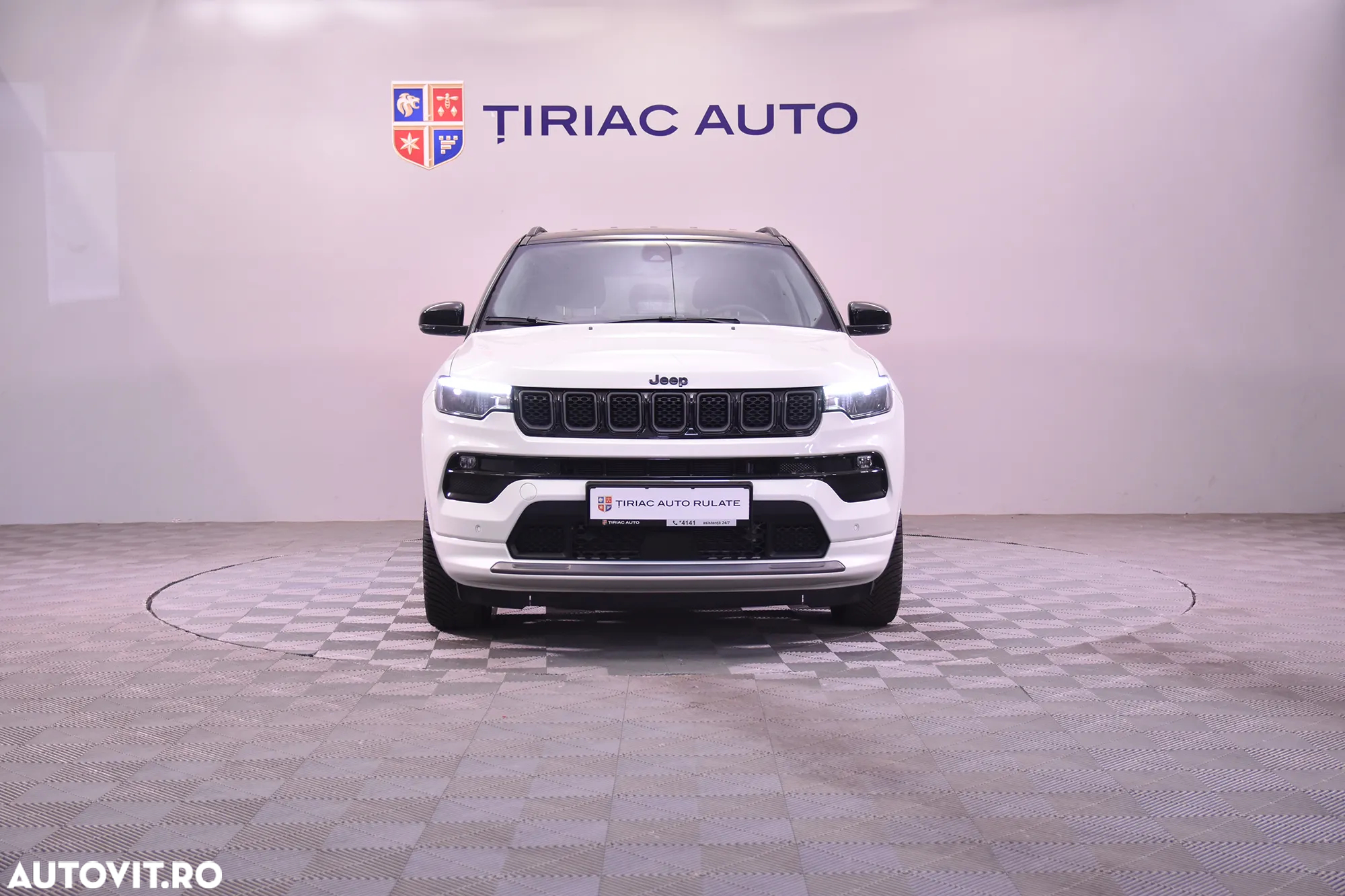 Jeep Compass - 8