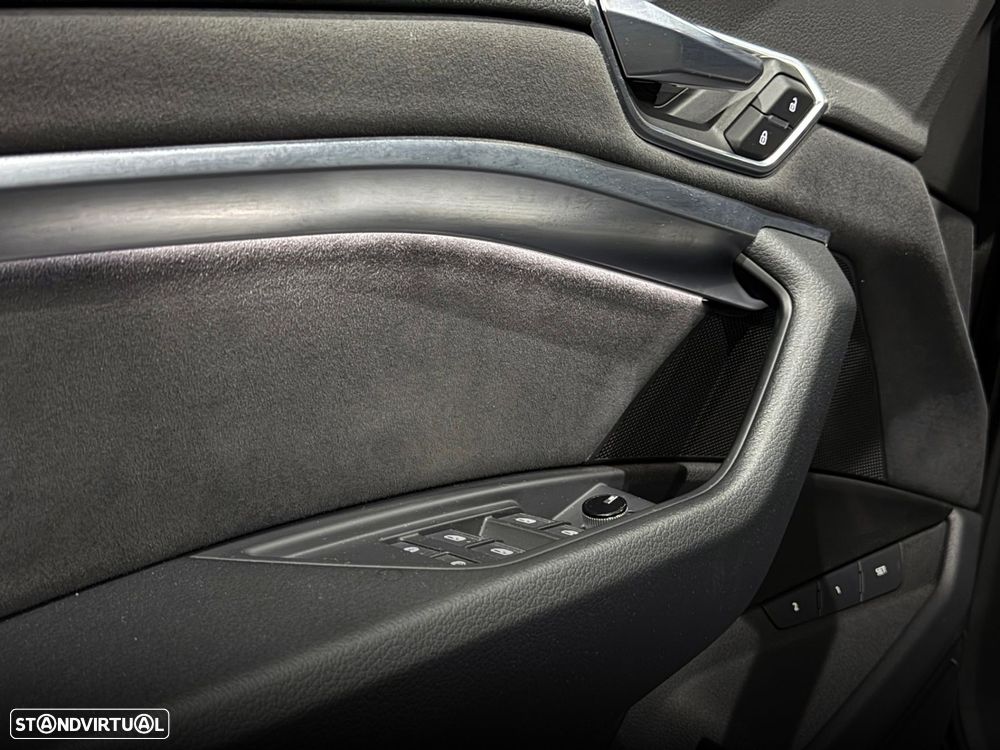 Audi e-tron Sportback 55 quattro S line - 17