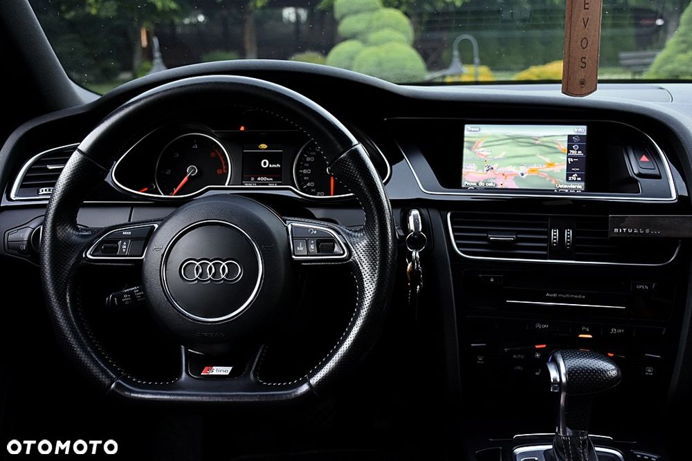 Audi A4 Avant 2.0 TDI Quattro S tronic - 30