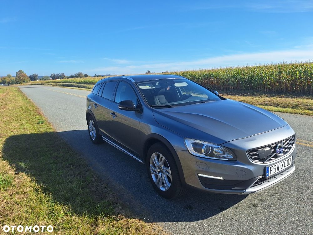 Volvo V60 2016 photo 4