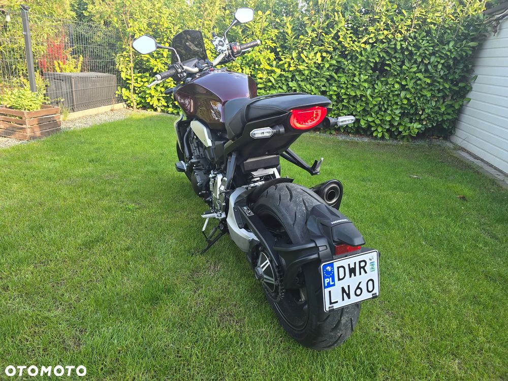 Honda CB - 4