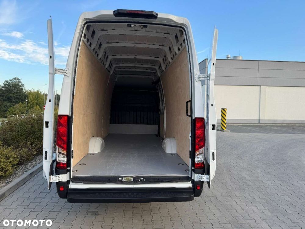 Iveco Daily - 7