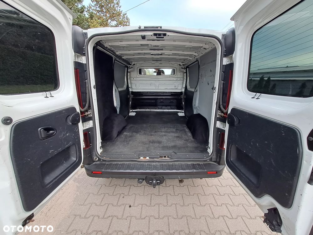 Renault Trafic - 8