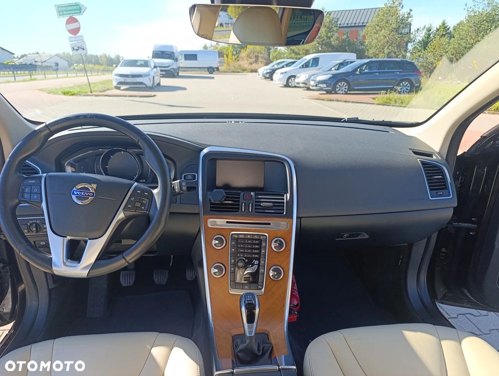 Volvo XC 60 - 16