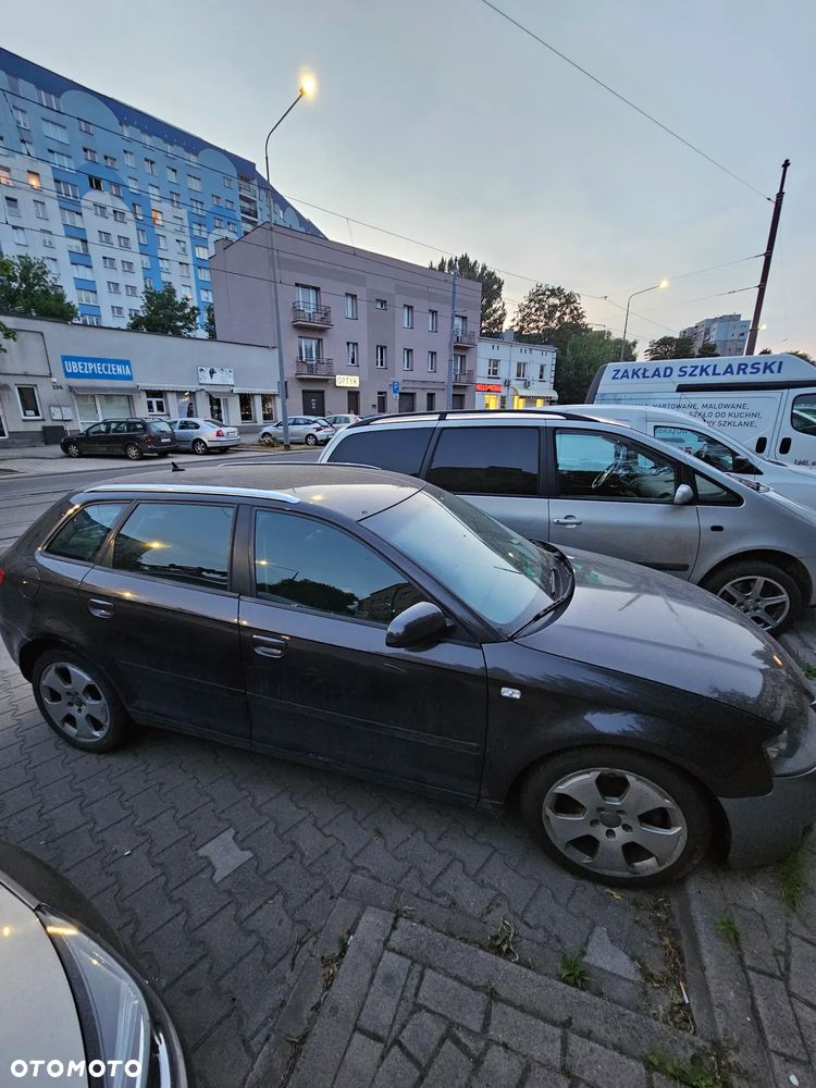Audi A3 Sportback 2.0 TDI DPF Ambition S tronic - 2