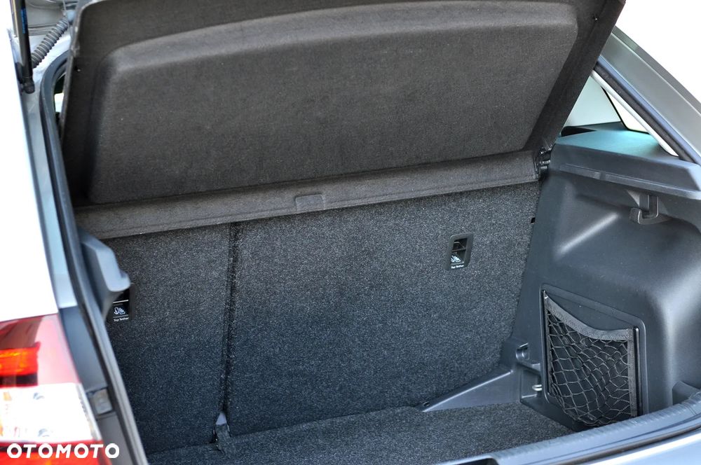 Skoda RAPID 1.0 TSI Style - 17