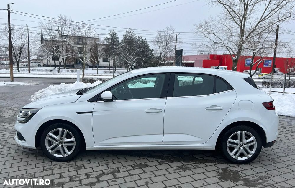 Renault Megane BLUE dCi EDC Limited - 12