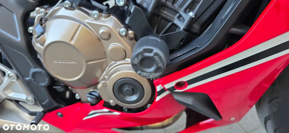Honda CBR - 12