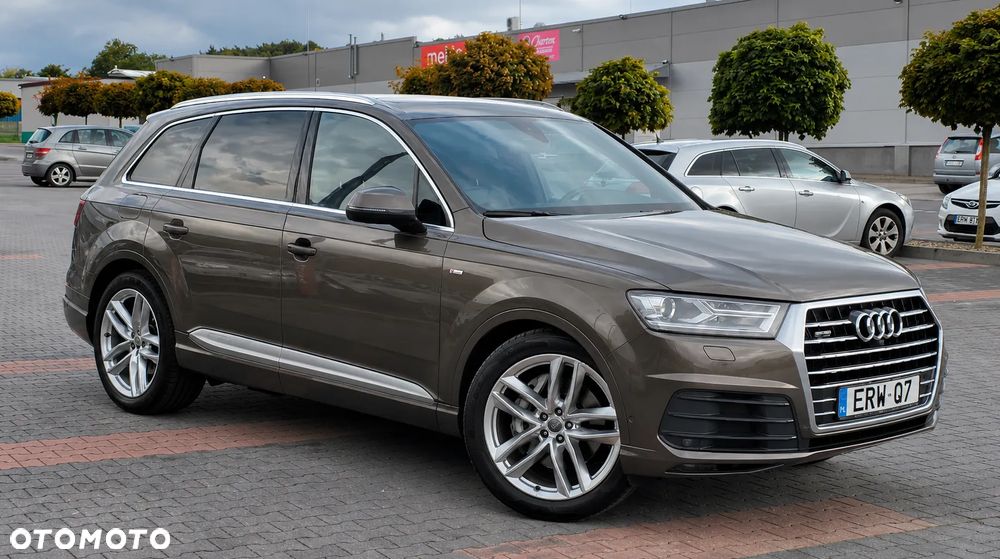 Audi Q7 - 2