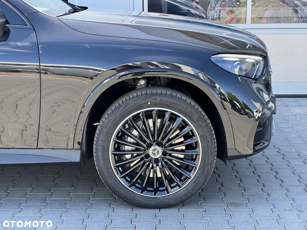 Mercedes-Benz GLC 300 e PHEV 4-Matic AMG Line - 8
