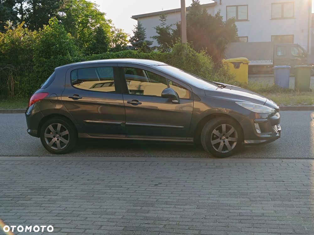 Peugeot 308 HDi FAP 110 (Blue Lion) Sport - 6