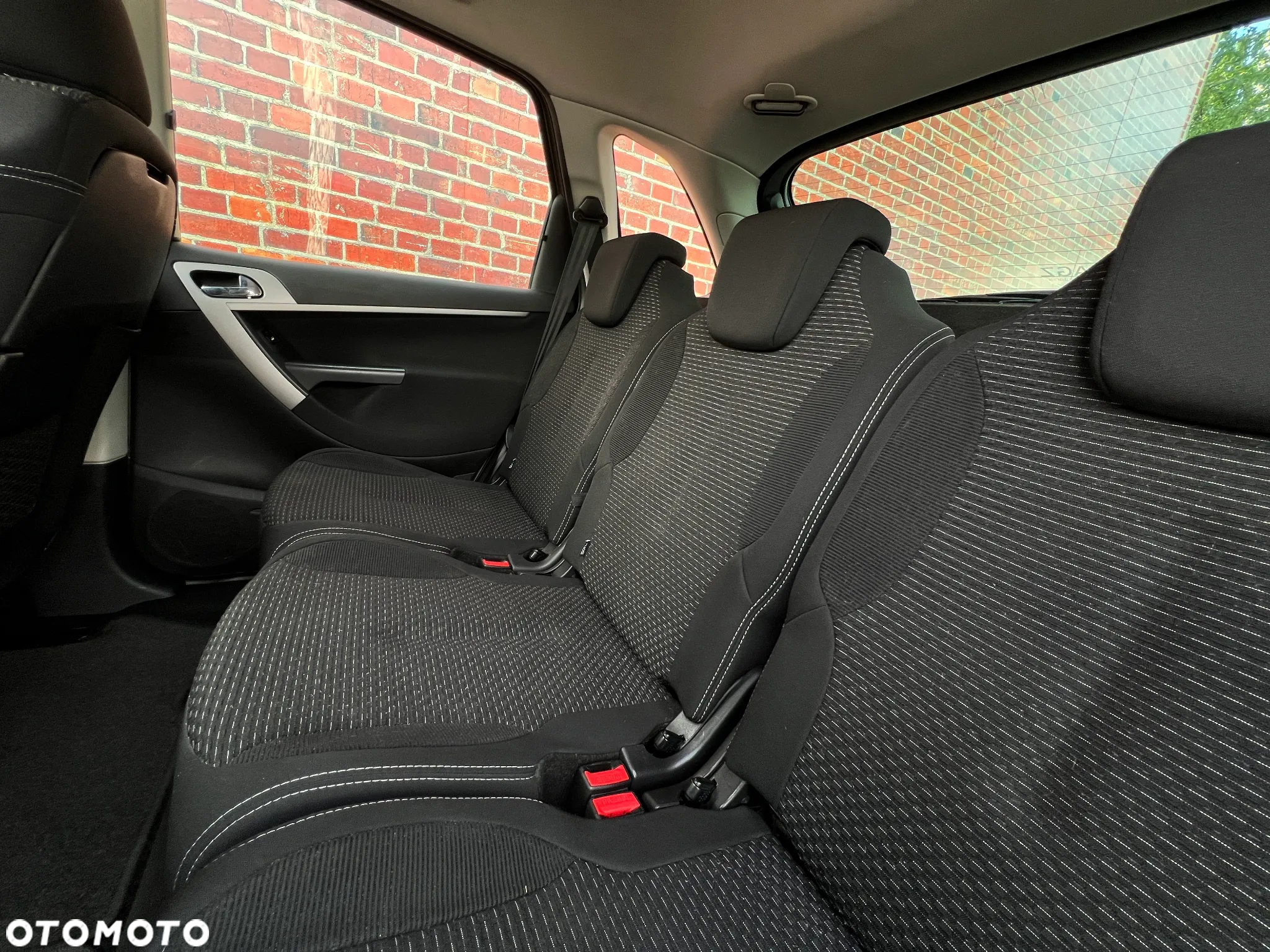 Citroën C4 Picasso - 17