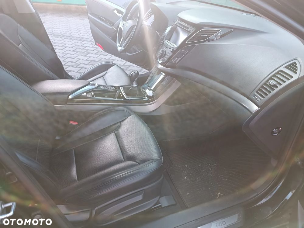 Hyundai i40 - 14
