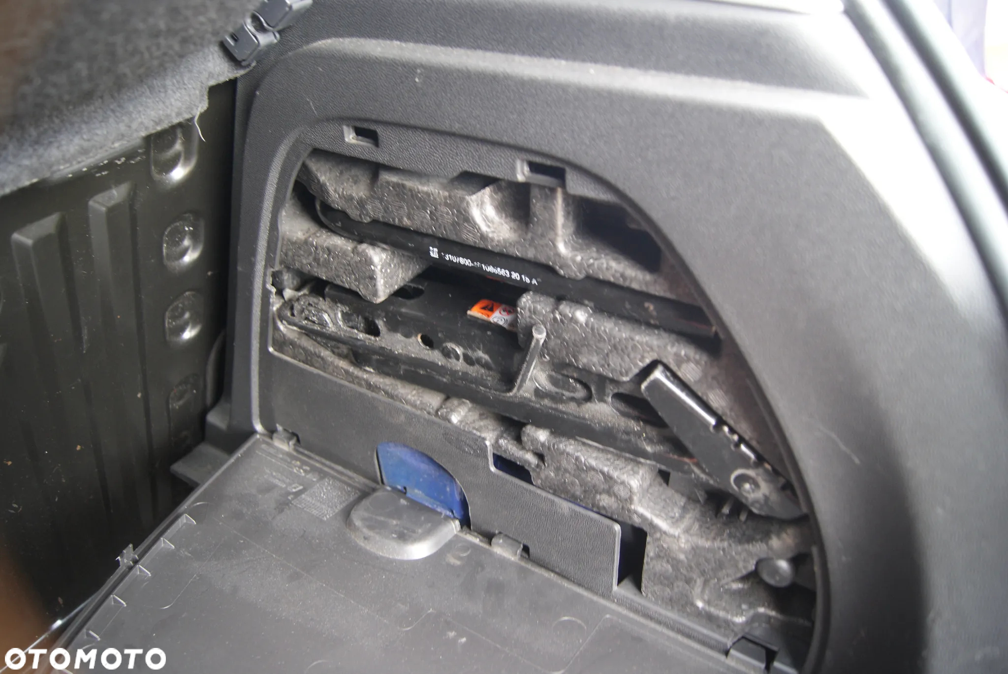 Opel Corsa 1.4 Color Edition - 11