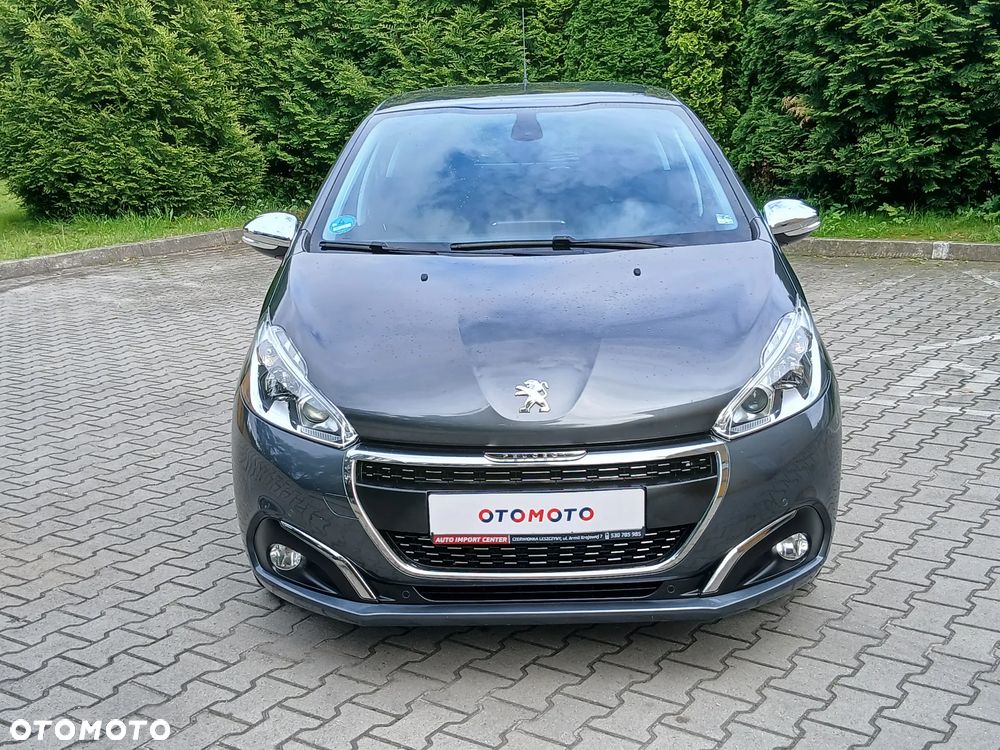 Peugeot 208 - 21