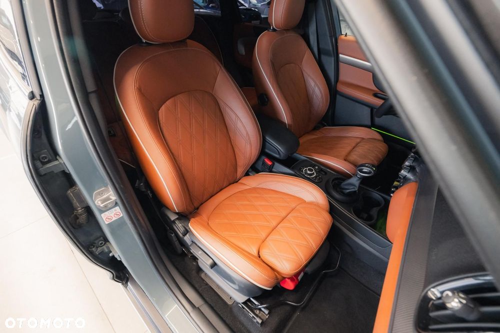 MINI Countryman - 16