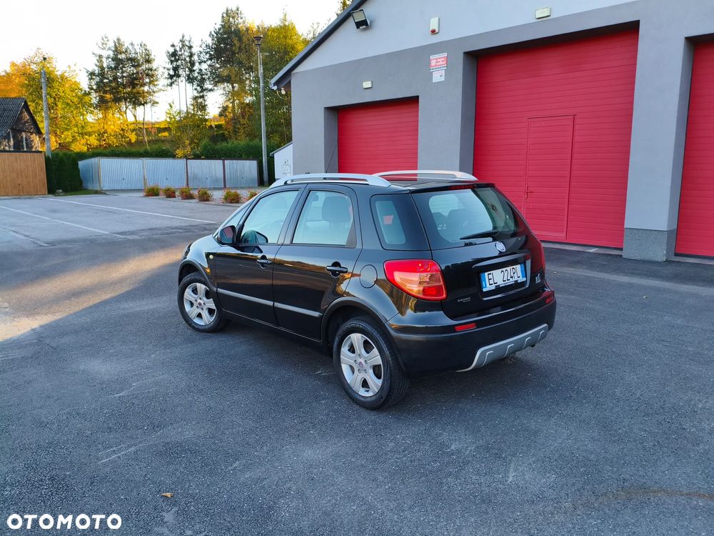 Fiat Sedici 1.9 Multijet DPF 4x4 Dynamic - 30