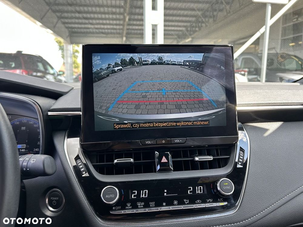 Toyota Corolla 1.8 Hybrid Comfort - 17