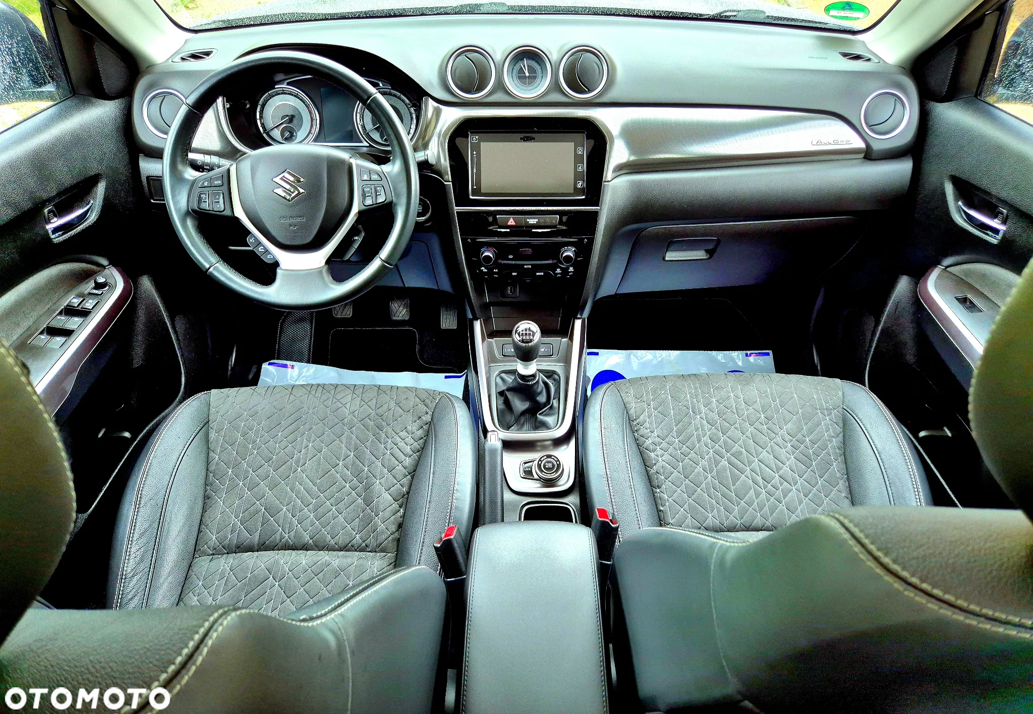 Suzuki Vitara 1.4 Boosterjet Hybrid Allgrip Comfort+ "SHINKAI" - 22