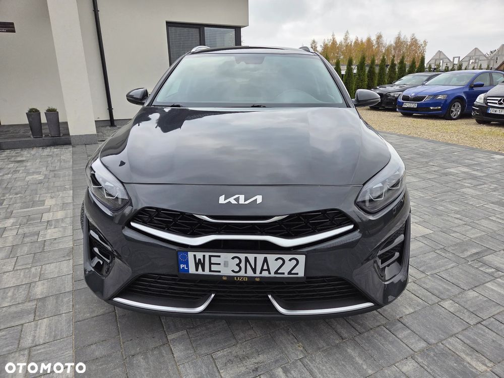 Kia Ceed 1.6 GDI DCT OPF Inspiration - 3