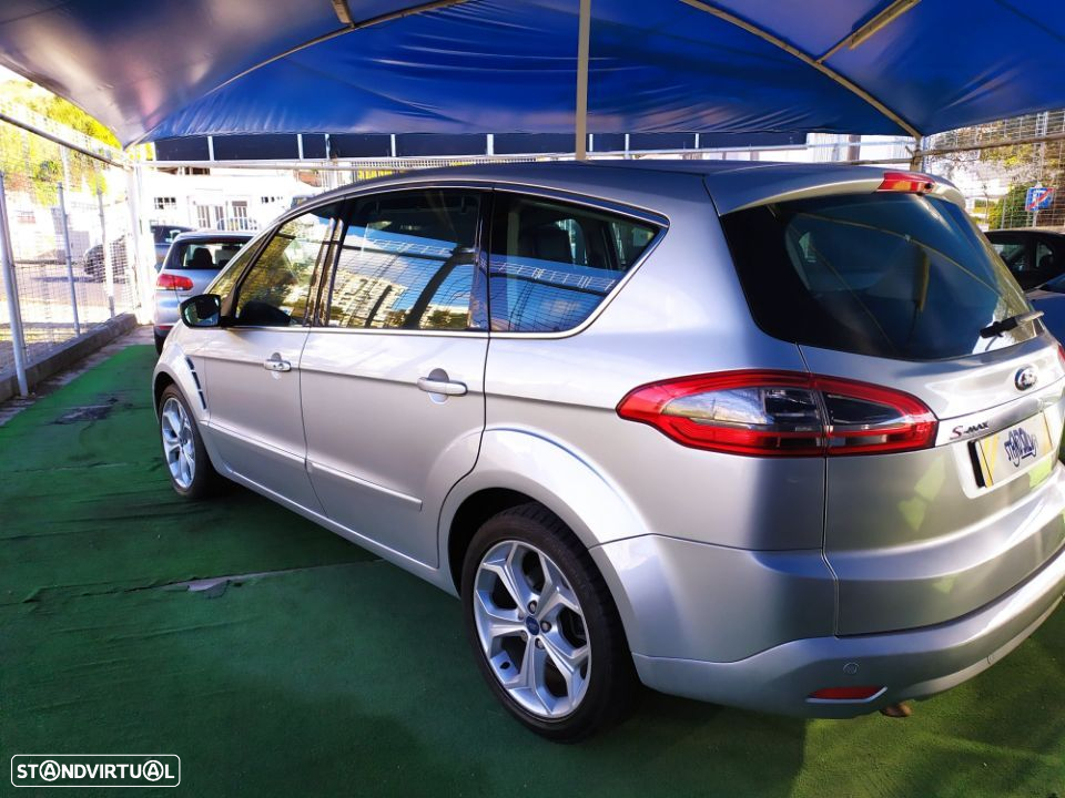 Ford S-Max 2.0 TDCi Titanium 7L 143g - 6