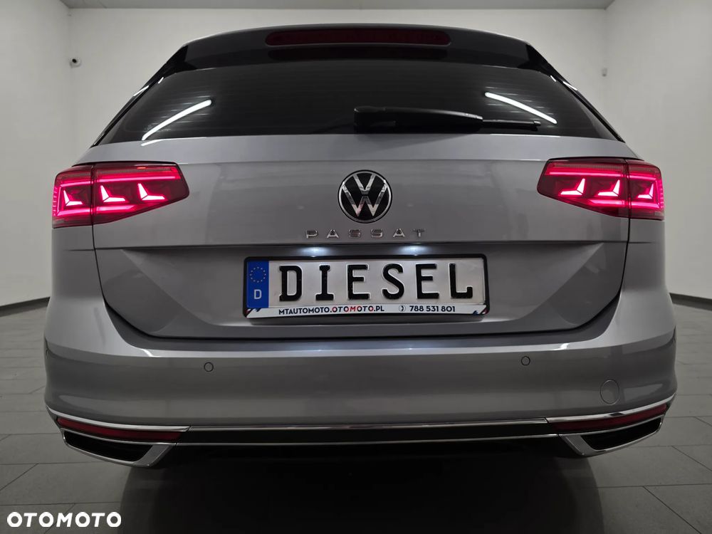 Volkswagen Passat - 37