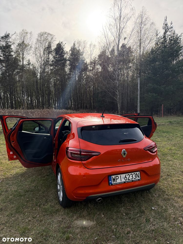 Renault Clio 1.0 TCe Equilibre - 11