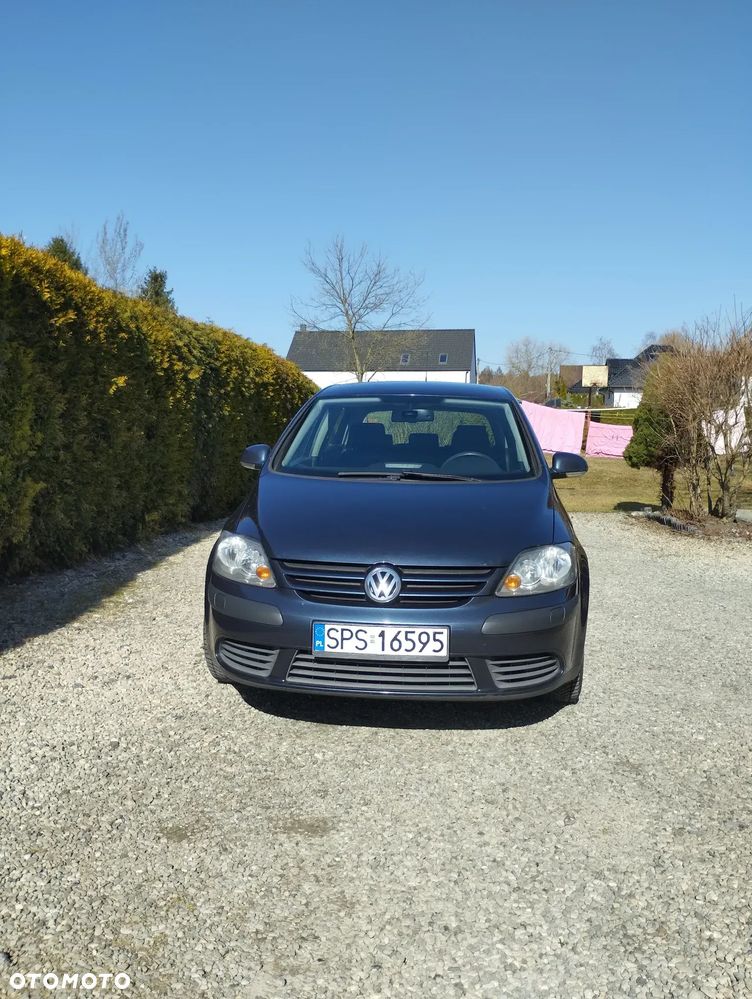 Volkswagen Golf Plus - 16